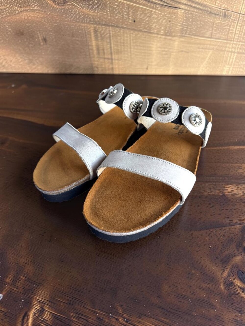 Naot Marissa Silver Gray Sandals Cork Wedge Rhinestone Circles EU 39 US 8 - Picture 2 of 10